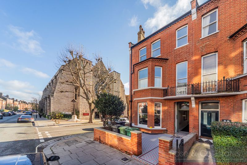 Savernake Road South End Green